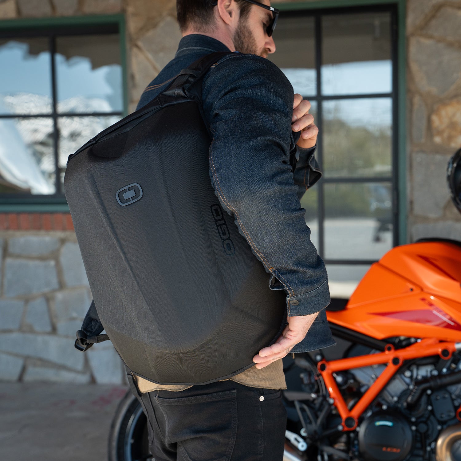 MACH 1 MOTORCYCLE BACKPACK – OGIO POWERSPORTS