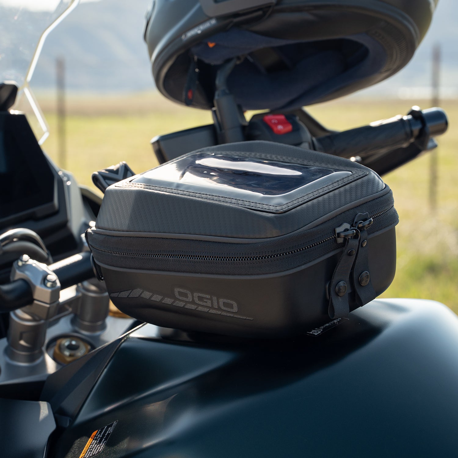 OGIO SUPERMINI TANKER タンクバッグ (オジオ) 値下げ OGIO SUPERMINI TANKER タンクバッグ (オジオ) 値下げ SUPERMINI